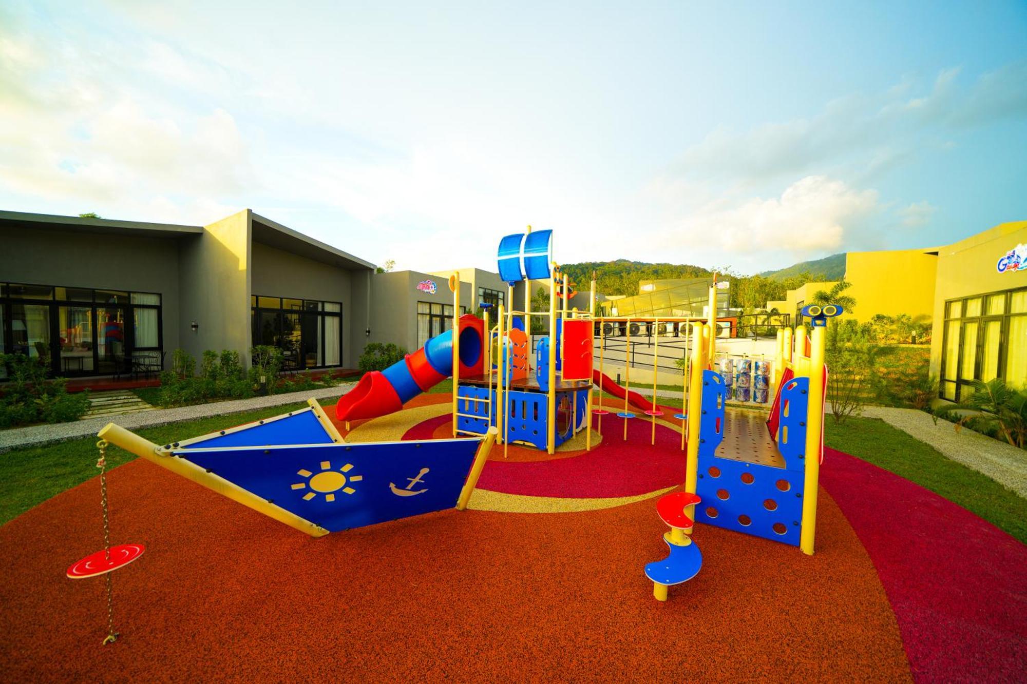 Hangouts Urban+Eco Langkawi Kuah Exterior photo