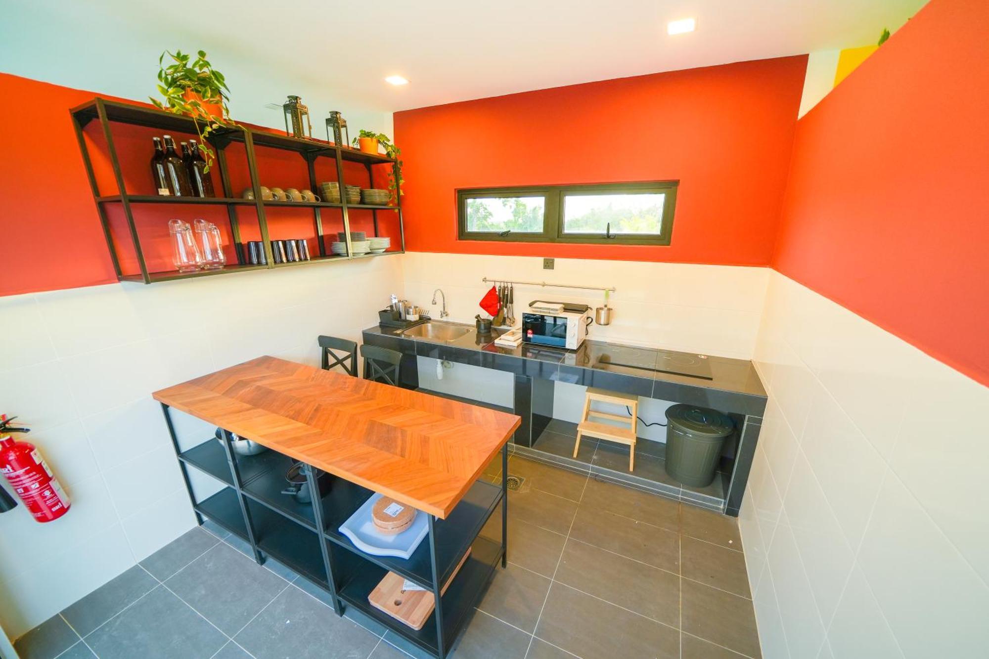 Hangouts Urban+Eco Langkawi Kuah Exterior photo