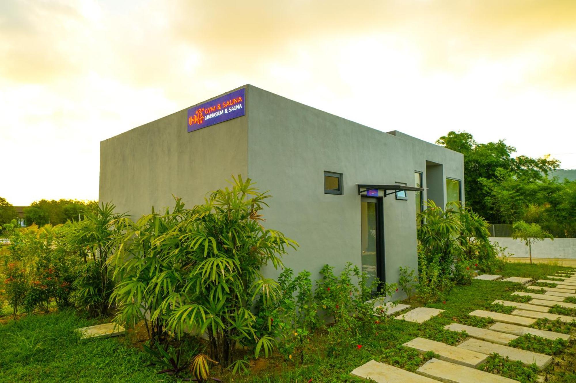 Hangouts Urban+Eco Langkawi Kuah Exterior photo